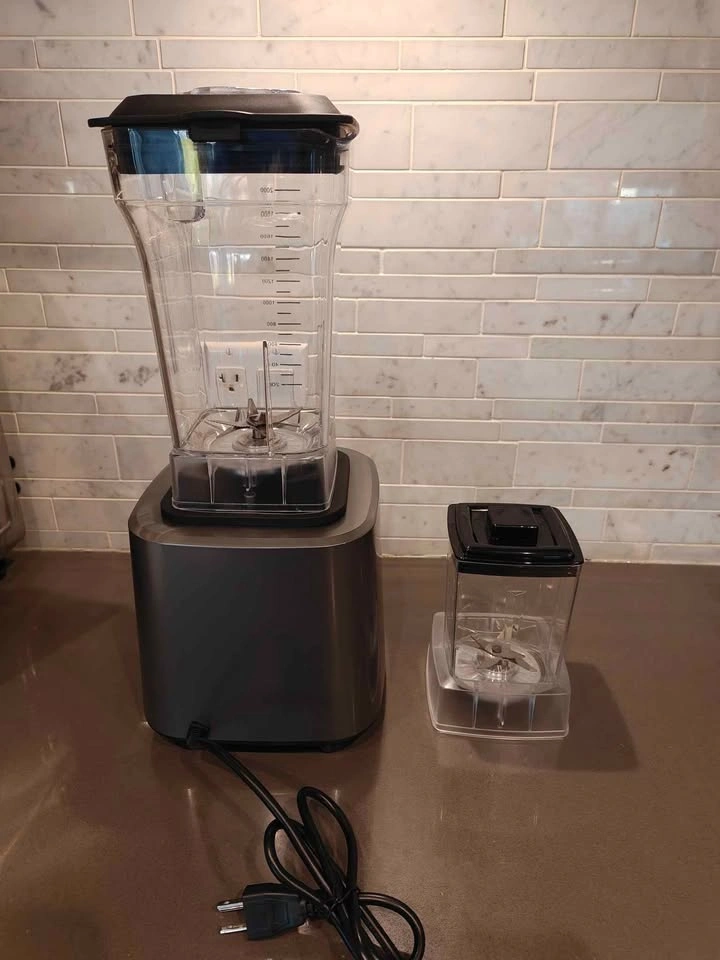 High speed blender - photo 2