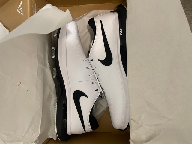 Brand New Nike Air Zoom Victory Tour 3 Spiked Golf Shoe Men's 10
