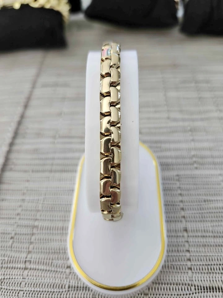 14K Yellow Gold Link Bracelet