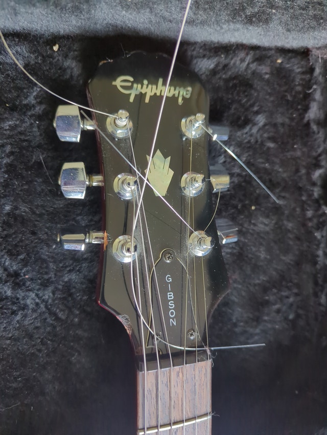 Korean made Gibson Epiphone with Bigsby Tremolo Bar - photo 3