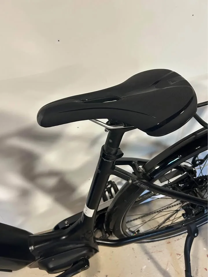 MEC 407 Step-Through E-Bike Unisex Electric Bike image indicator(4)