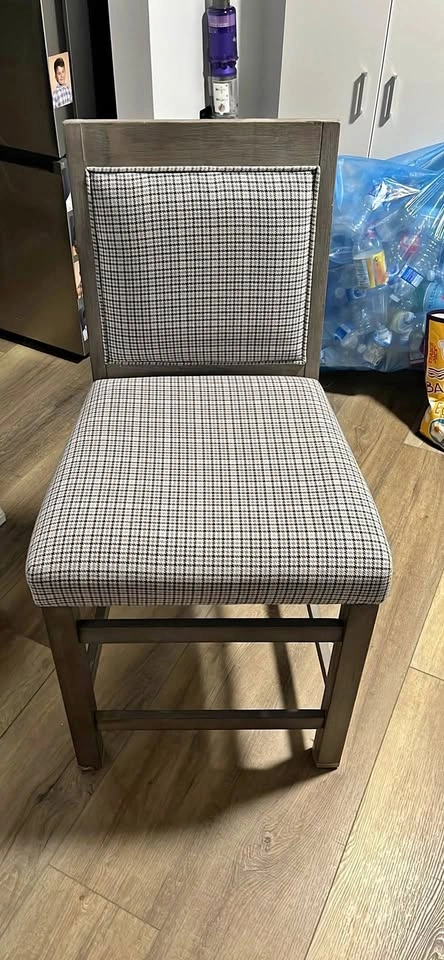 3 Matching Dining Chairs for Island