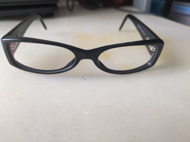 Eyeglasses frames and cases - photo 2