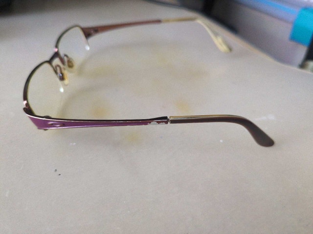 Eyeglasses frames and cases - photo 5