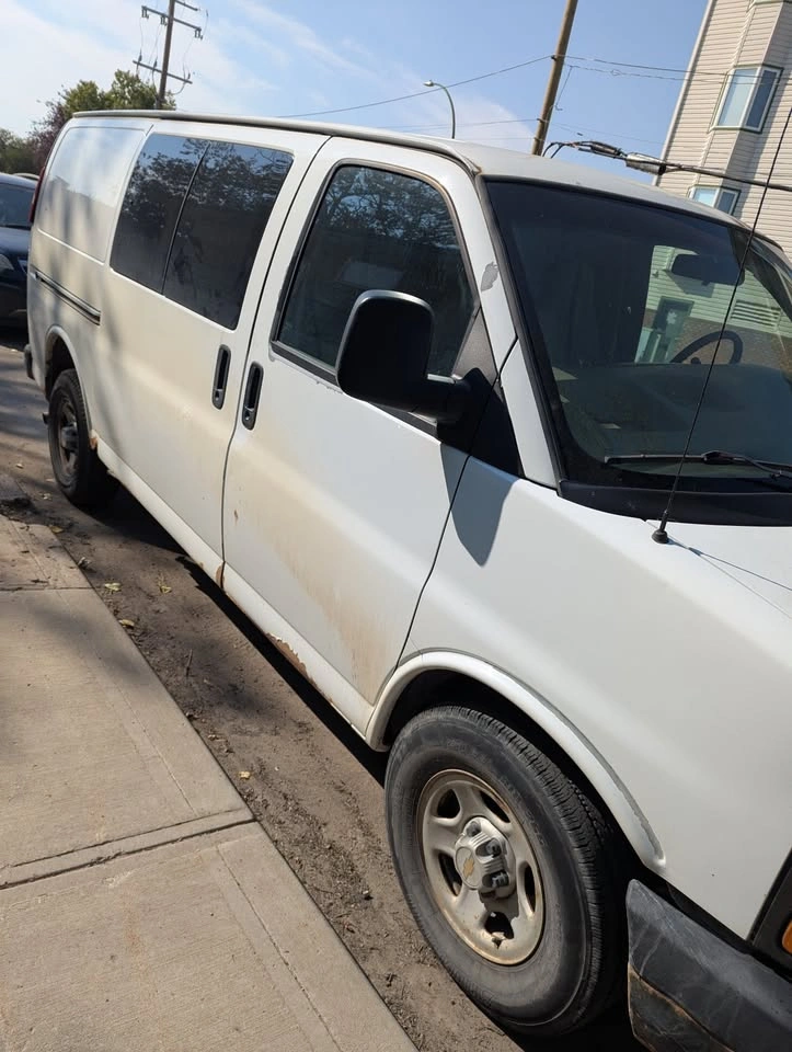 2004 Chevrolet 1500 Express - photo 5
