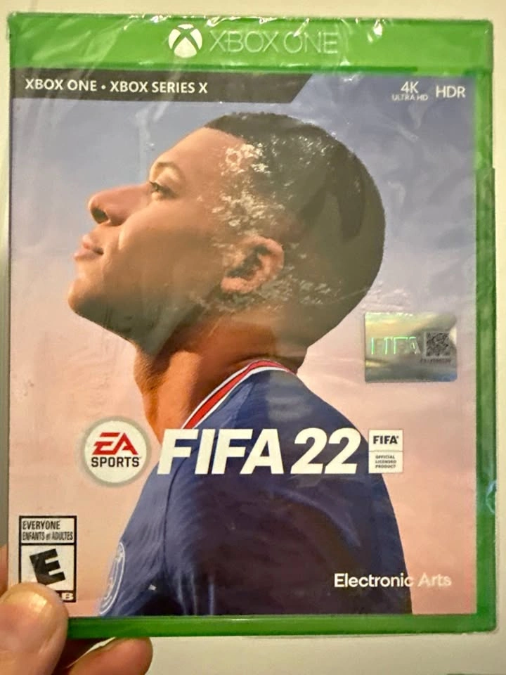 FIFA 22 — Xbox One / Xbox Series X — Brand New & Sealed