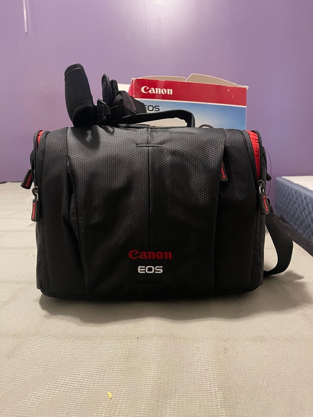 Canon EOS Accessory Kit - photo 3