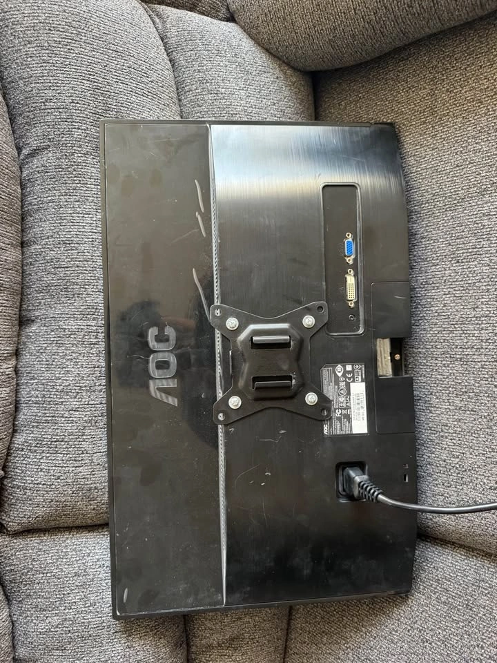 Aoc monitor - photo 2
