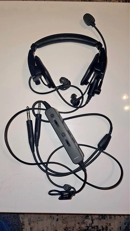 Bose ProFlight 2 Aviation Headset