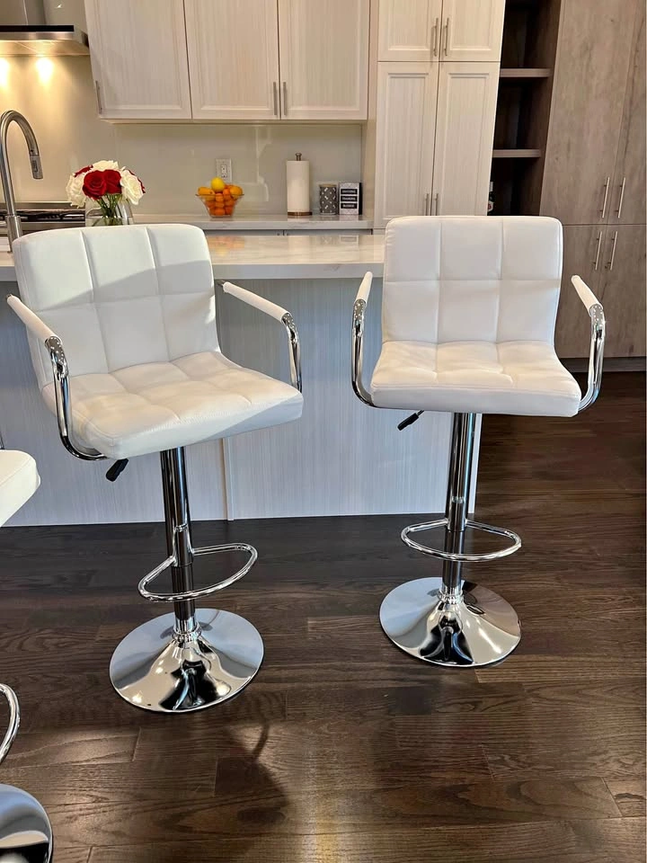 Warehouse Sale. Modern Bar Stools