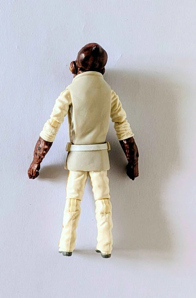 2010 Hasbro Admiral Ackbar Action Figure #22 Star Wars - photo 2