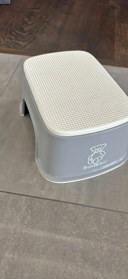 BabyBjörn Step Stool