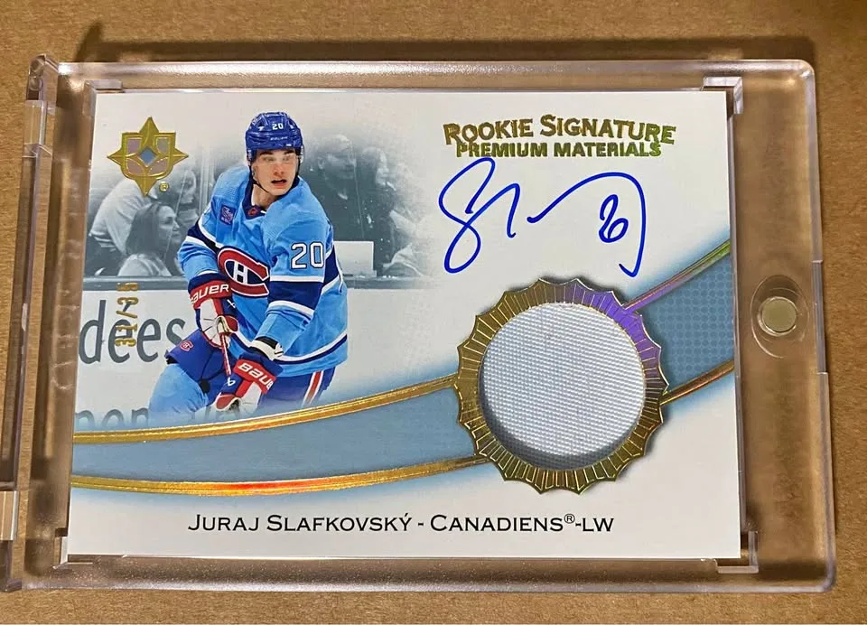 23-24 Ultimate Collection Slafkovsky Auto /35 - Canadiens thumbnail