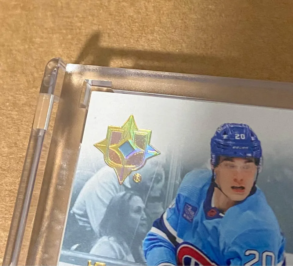 23-24 Ultimate Collection Slafkovsky Auto /35 - Canadiens image indicator(3)