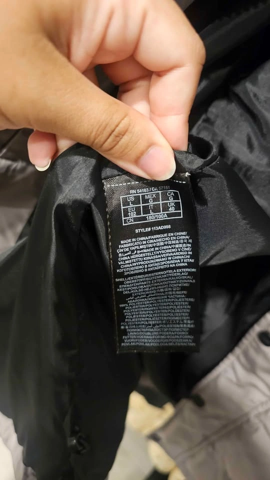 Guess Puffer Jacket - photo 4