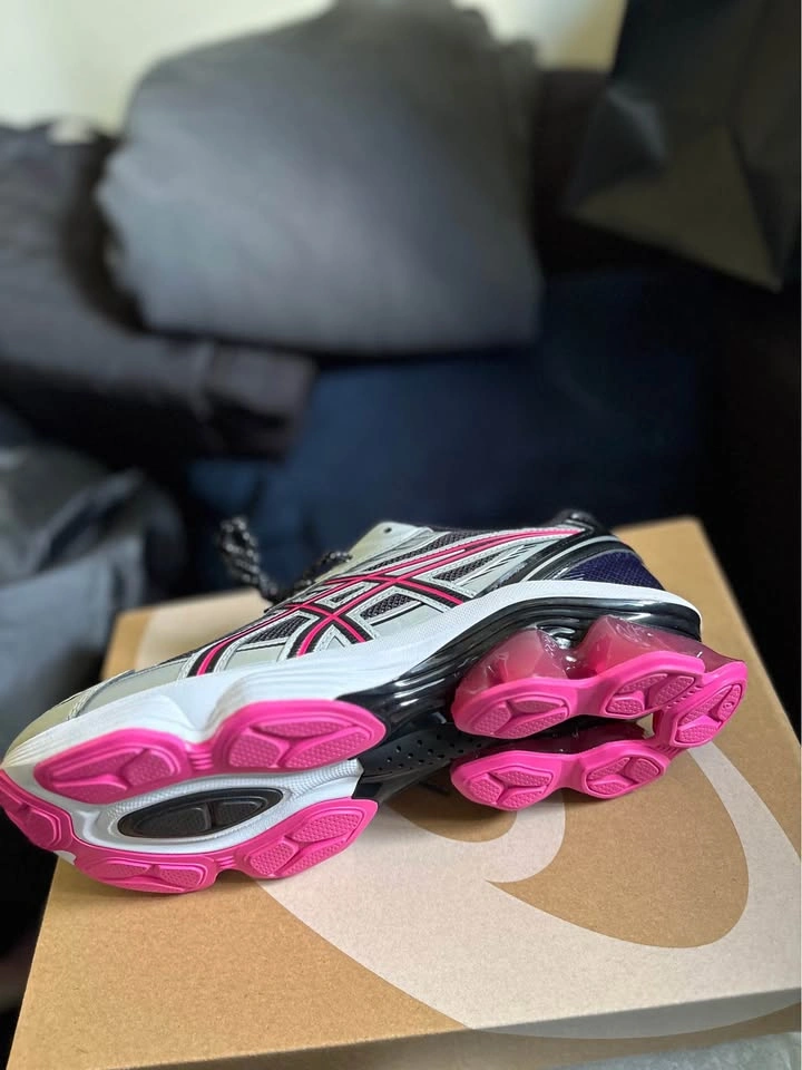 Gel-Kinetic Fluent women size 9 - photo 3