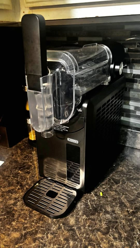 Brand New Iceman Slushie Maker OBO