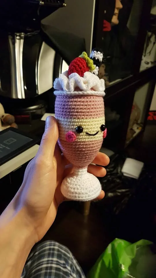 Milkshake Amigurumi Crochet image indicator(2)