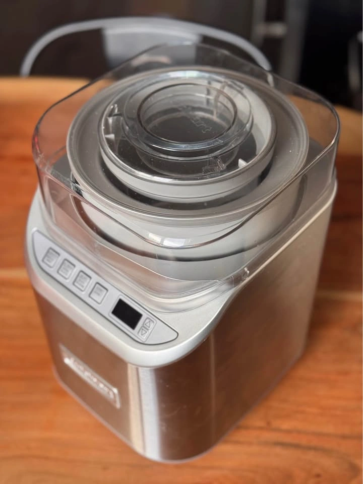 Cuisinart Ice Cream Maker - photo 3