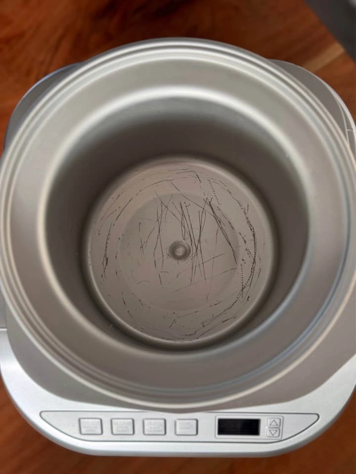 Cuisinart Ice Cream Maker - photo 4