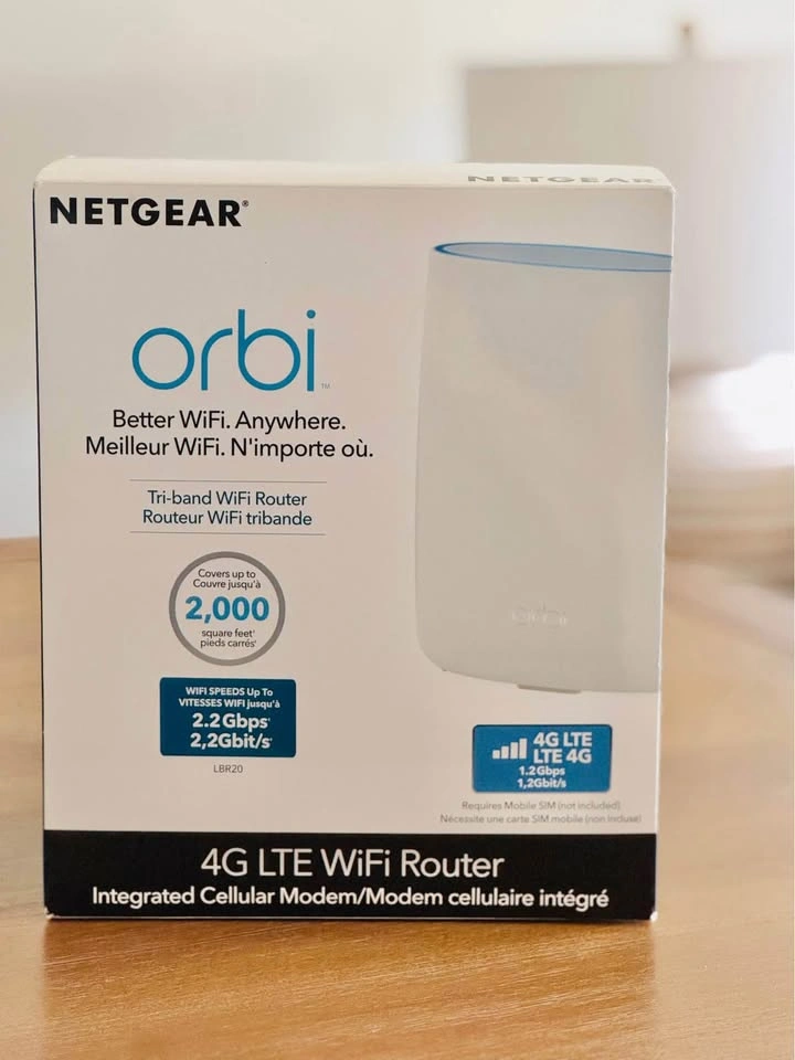 NETGEAR Orbi Tri-Band WiFi Router w/ 4G LTE Backup (LBR20) - photo 3