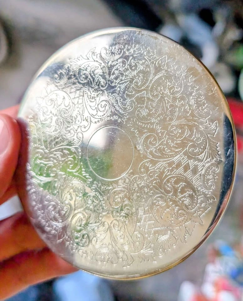 Pair of Vintage Silver Plated Coasters - photo 2