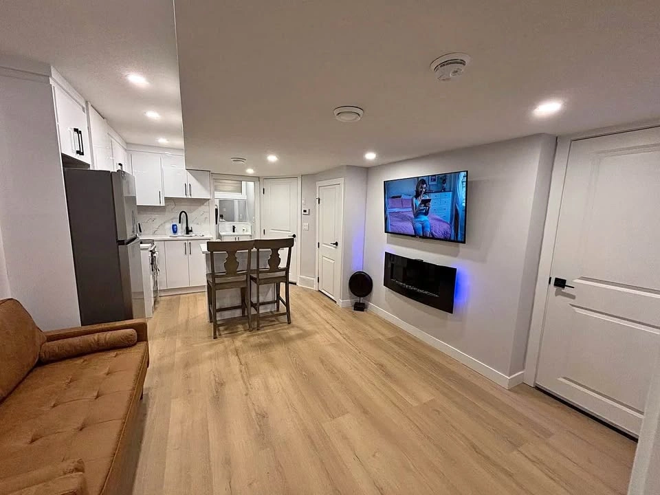 1 Bed 1 Bath - House