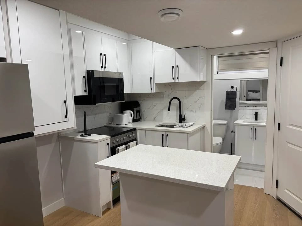 1 Bed 1 Bath - House - photo 4