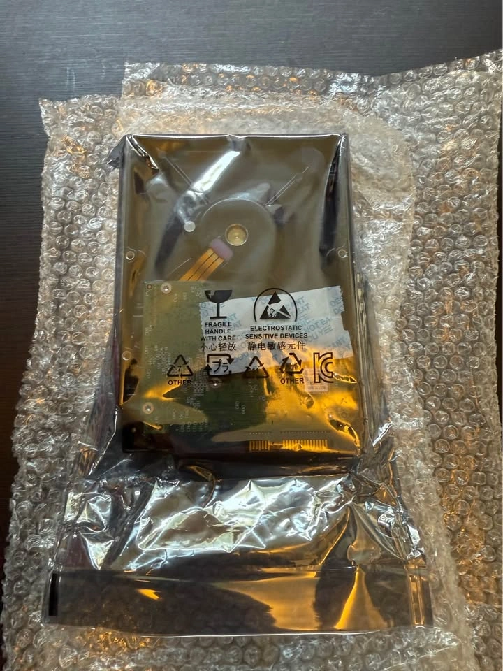 Sealed 2TB HDD 7200 RPM - photo 2