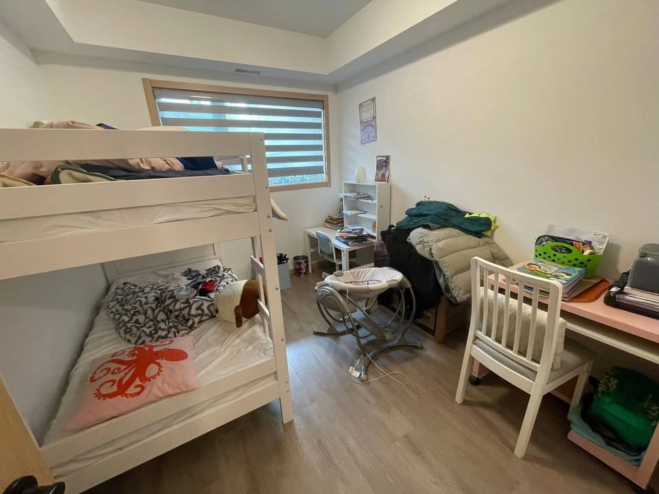 3 Bedroom 2 Bathroom Apartment for Rent - photo 2