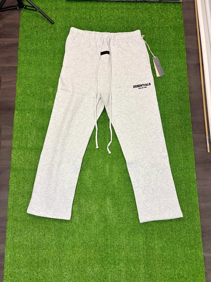 Essentials pants light oatmeal