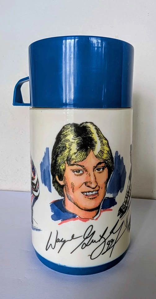Brand New Vintage 1981 Aladdin Wayne Gretzky Lunch Box and Therm - photo 2