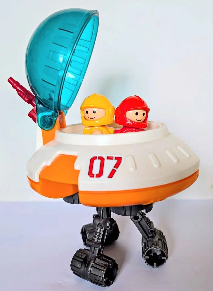 Vintage 1984 Playmates Toys Lunar Landing Module