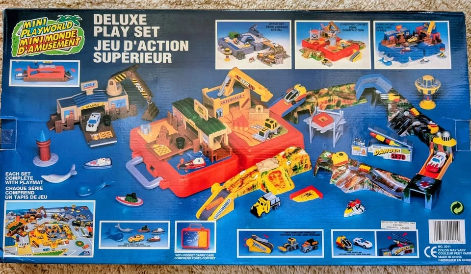 Brand New Sealed Vintage Mini Playworld Deluxe Playset - photo 2