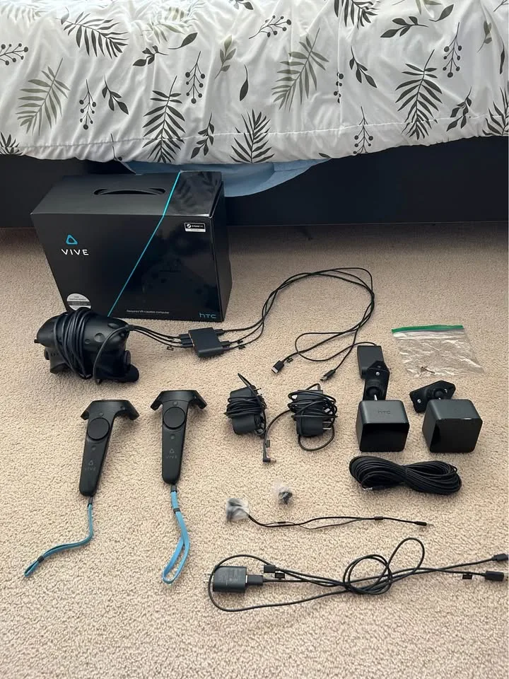 Like New HTC Vive image indicator(2)