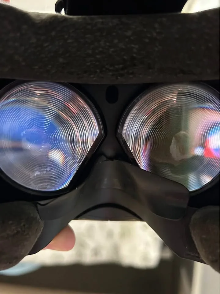 Like New HTC Vive image indicator(8)