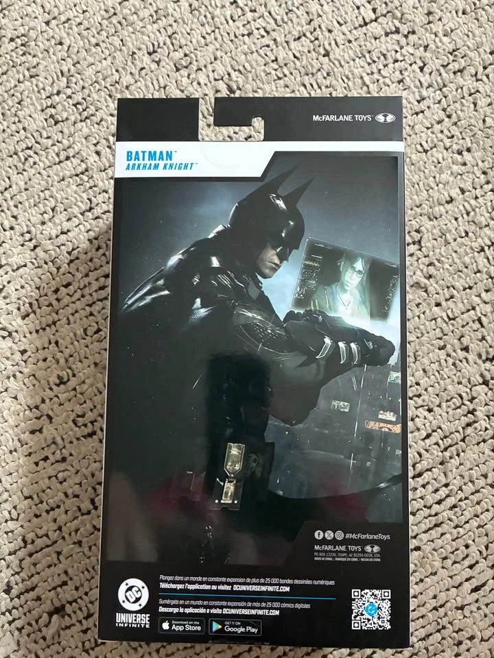 McFarlane Toys DC Multiverse Batman (Arkham Knight) - photo 2
