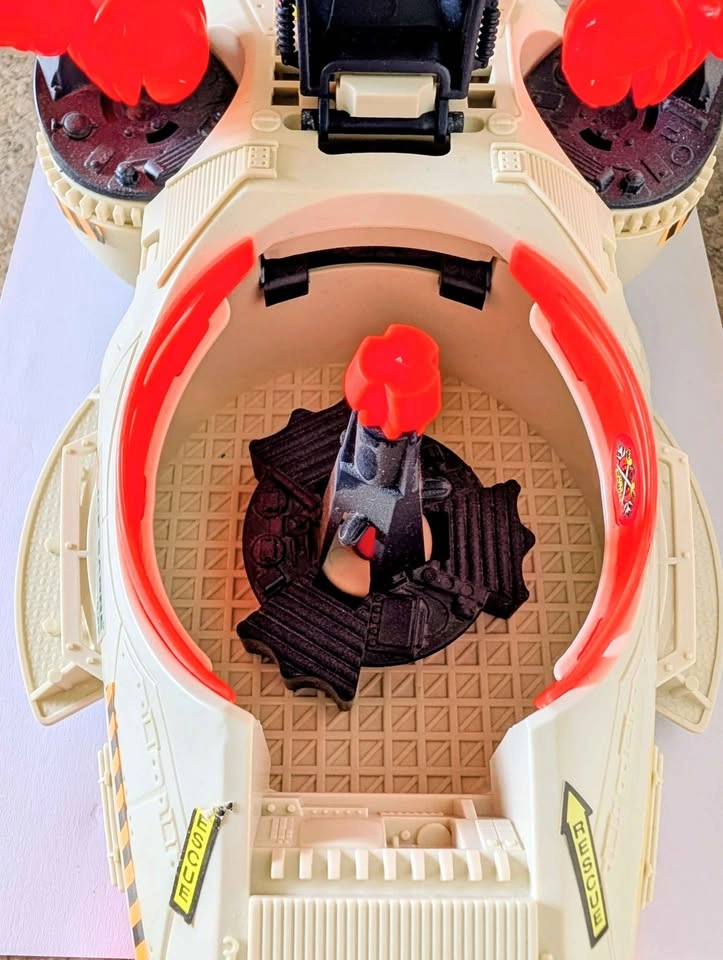 Vintage 1990 Hasbro G.I. Joe Cobra Ice Sabre Artic Assault Tank - photo 3