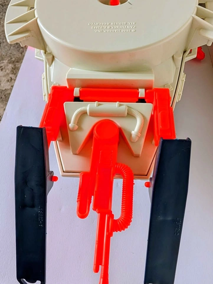 Vintage 1990 Hasbro G.I. Joe Cobra Ice Sabre Artic Assault Tank - photo 4