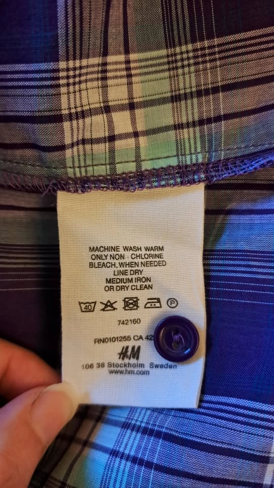 H&M Collared Shirt with detachable Bow - photo 3