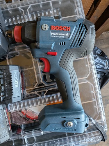 Bosch Impact Driver W/Batteries And Charger - photo 2