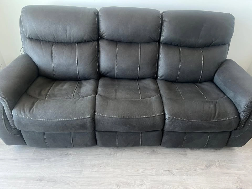 Brand New Sofa - photo 3