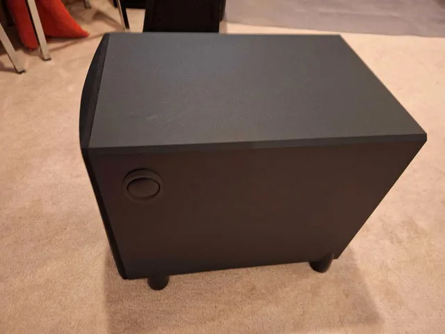 Definitive Technology Pro Sub 1000 Black image indicator(2)