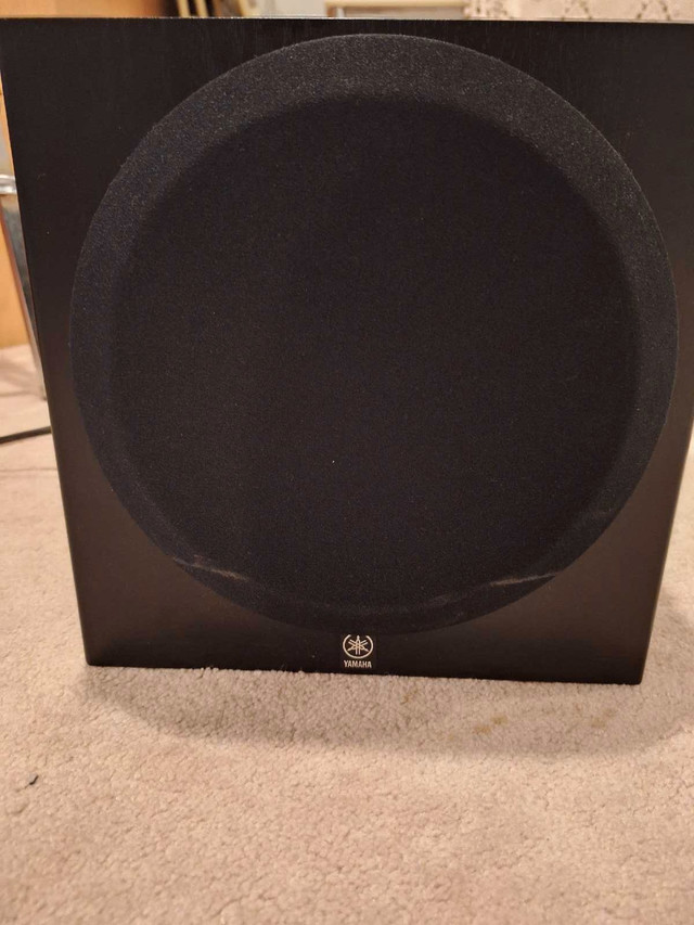 YAMAHA YST-SW012 Power Subwoofer