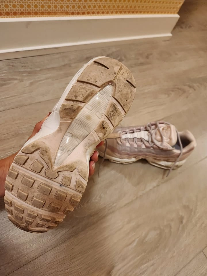 Nike Air Max 95 'Barely Rose Plum Chalk' - photo 3