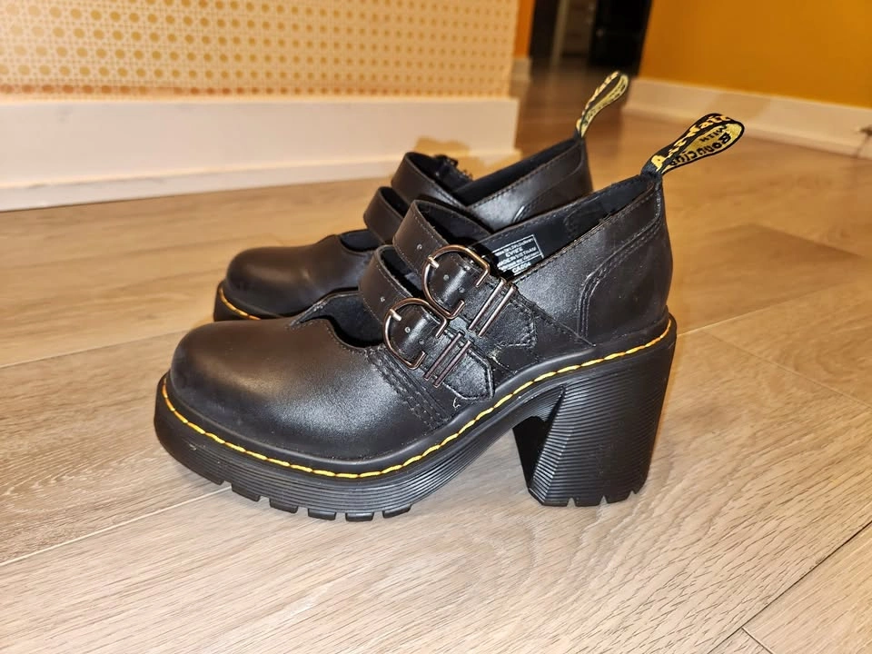 Eviee Sendal Leather Heeled Shoes Dr. Martens