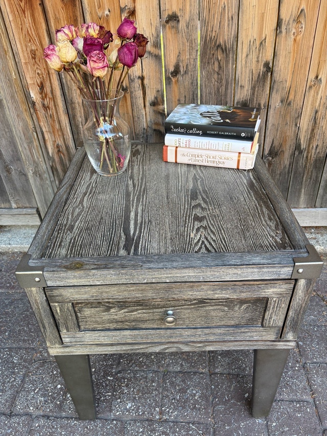 Ashley Rustic End Table with Built-in Charging Station