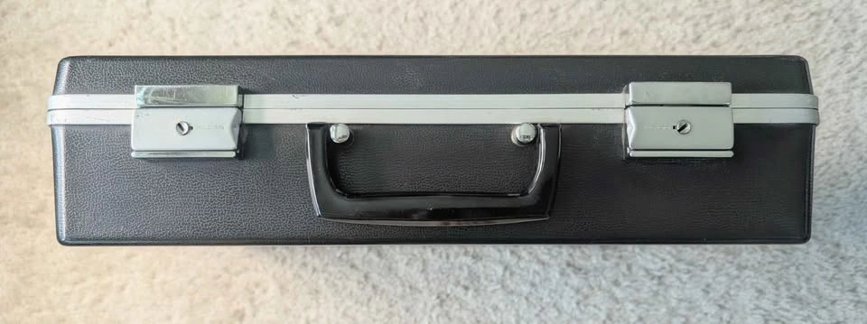 Vintage Hard-shell Attache Case with Premium Hinomoto Latches - photo 2
