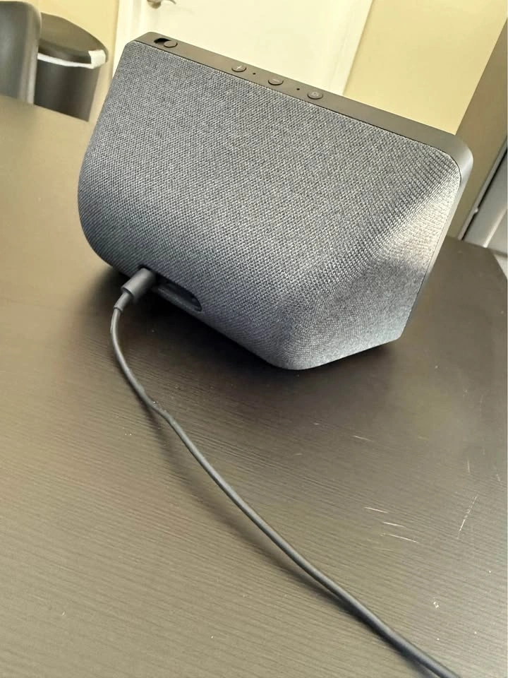 Alexa Echo Show 8 - photo 2
