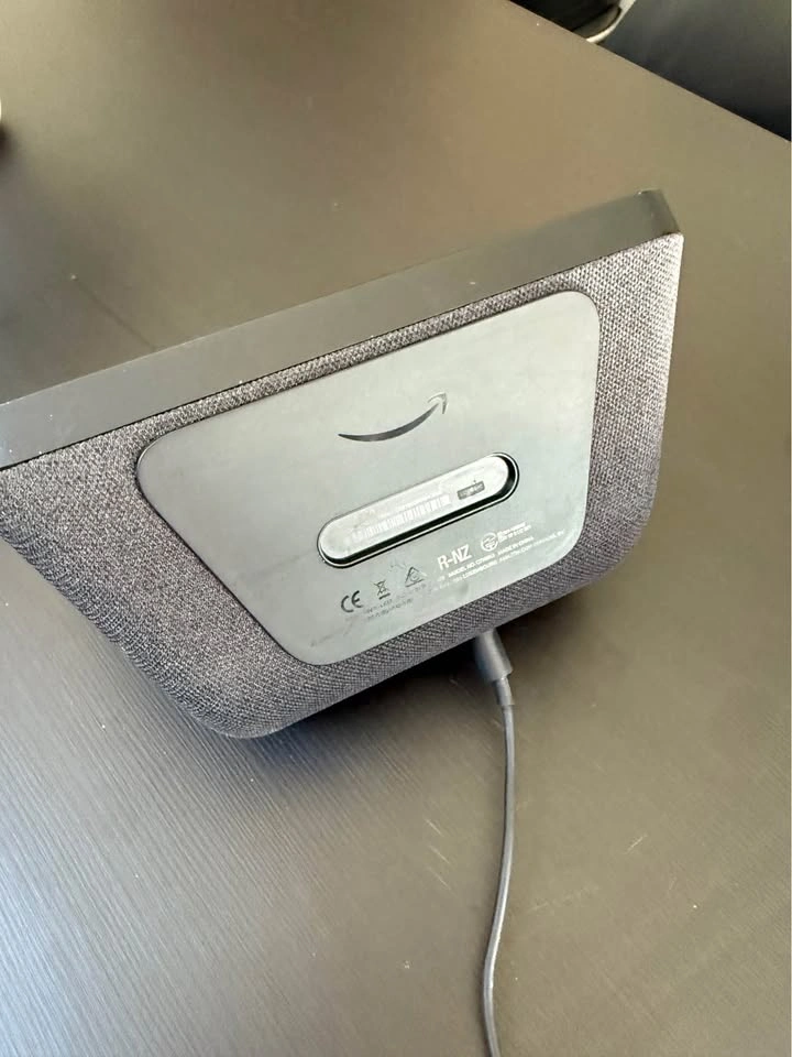 Alexa Echo Show 8 - photo 3